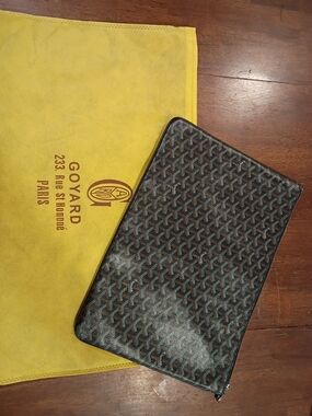 Goyard Black & Brown Coated Canvas Men’s Zip Pouch